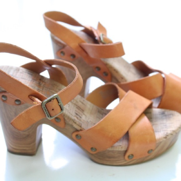 Kork-ease studded sandals - Picture 6 of 9